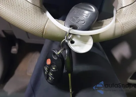 2011 Toyota Sienna Xle V6 from USA, damaged, VIN 5TDYK3DC9BS094382